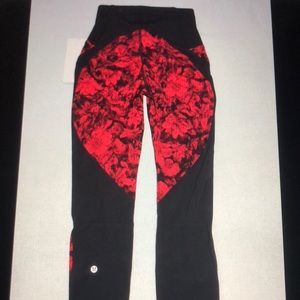 Lululemon Athletica Train Times Blocked Size 2